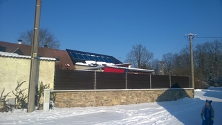 Ploché solární kolektory v zimě pracují